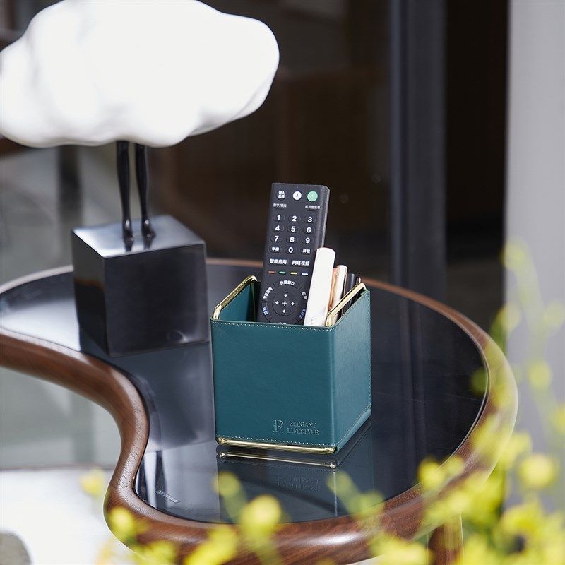 家用金属皮革质创意轻奢风桌面化笔筒收纳盒,淘宝优惠券,粉丝福利购,淘宝优惠卷