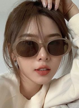2025新款茶色椭圆墨镜女个性复古高级感防紫外线太阳眼镜哈妮克孜