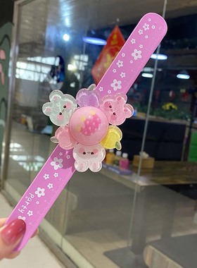 儿童手腕带手环发光有灯手镯可爱公主卡通小女孩宝宝旋转啪啪圈