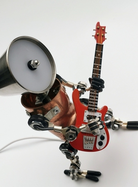 [宣城太守]工业风金属手工机器人桌面摆件装饰吉它贝司