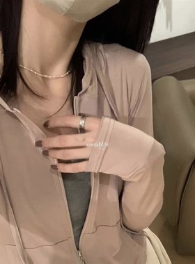 好事物新款香槟色水晶串珠项链甜美超仙锁骨链简约百搭叠戴颈链女