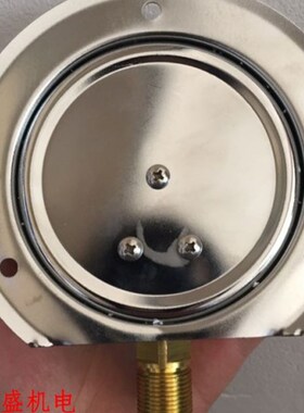 YN100T 1/1.6/2.5/4/6mpa径向船用压力表带边油压耐振压力表YC100