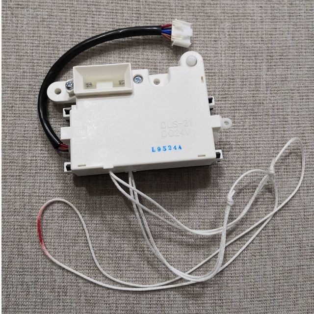 Disassembled second-hand Toshiba washing machine XQG75/80/90-ESE/EHSF door lock home appliance accessories