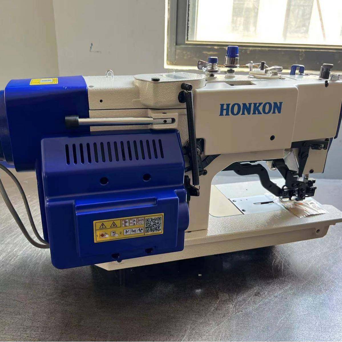 781步进抬压脚高速平头锁眼机衬衣锁眼自动开缝自动剪线工厂直销,淘宝优惠券,粉丝福利购,淘宝优惠卷