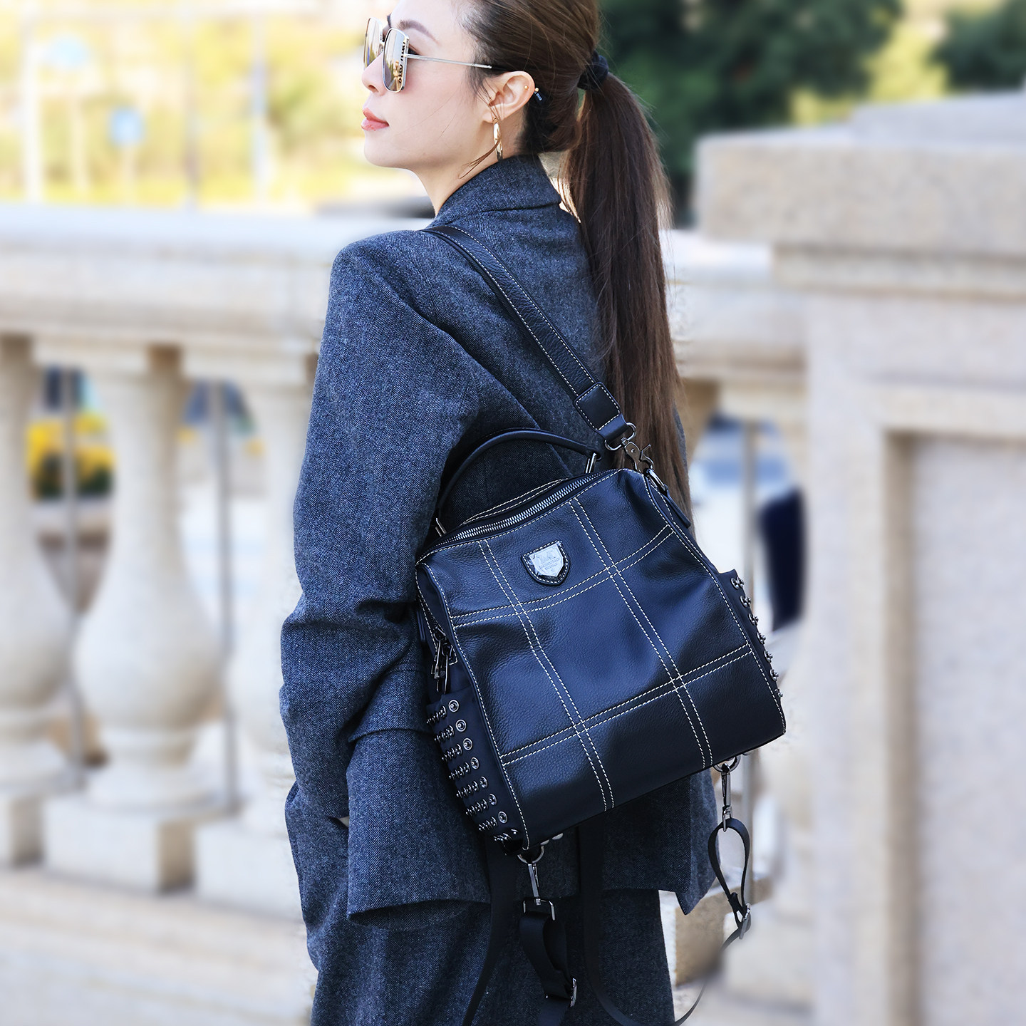 醉牛双肩包女头层牛皮轻便通勤背包大容量旅行单肩斜挎包2026新款,淘宝优惠券,粉丝福利购,淘宝优惠卷