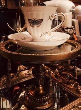 斯堪的纳维亚镜面板风格桌面托盘装饰品覆古旧宫殿可访问的豪华照