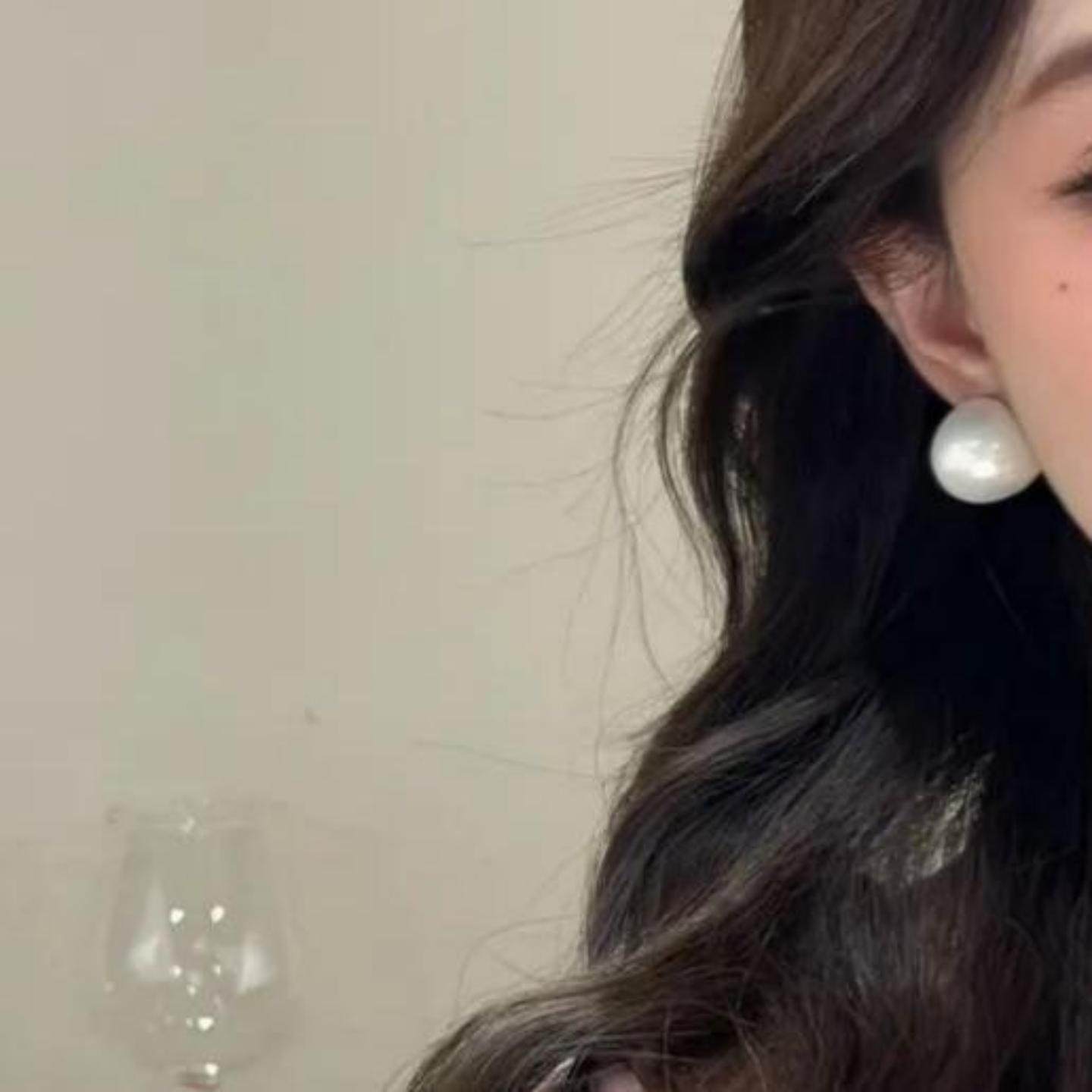 珠光半圆大珍珠耳钉耳环气质百搭耳钉轻奢高级感夸张简约耳饰,淘宝优惠券,粉丝福利购,淘宝优惠卷