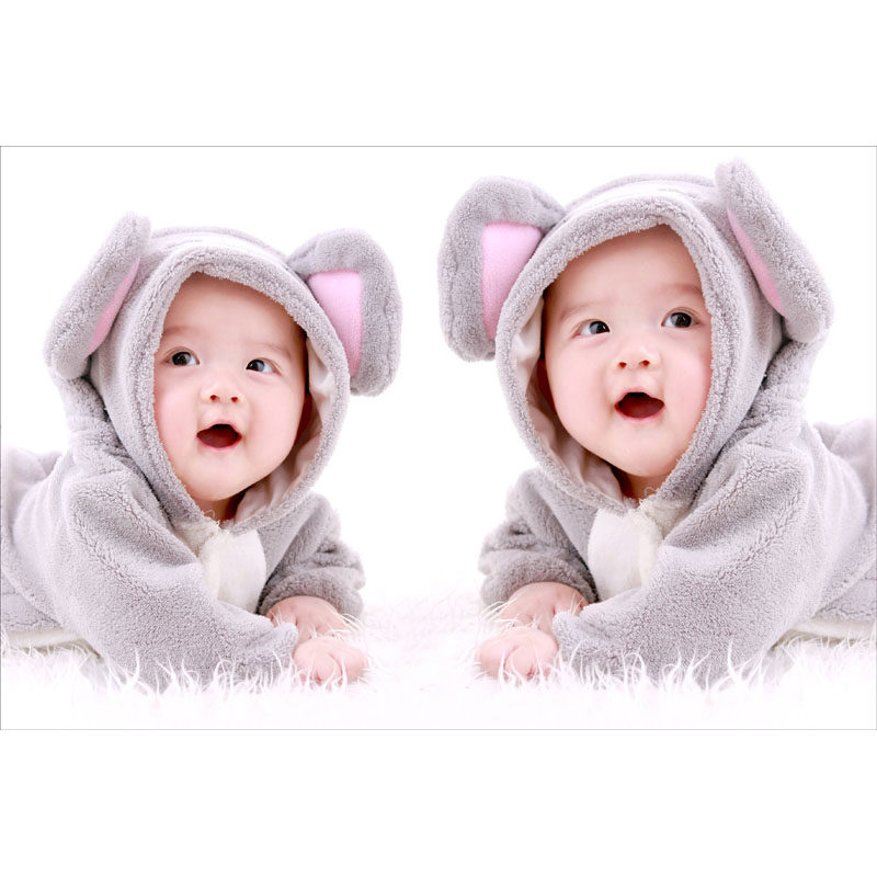 可爱龙凤胎娃娃海报男女婴儿双胞胎宝宝图片墙贴孕妇胎教新婚房画,淘宝优惠券,粉丝福利购,淘宝优惠卷