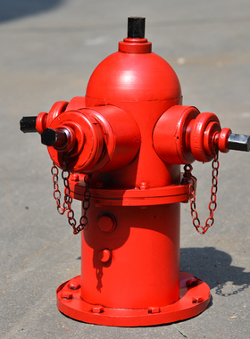 复古做旧铁皮消防栓模型酒吧咖啡厅庭院装饰品落地摆件 摄影道具