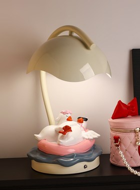 情侣天鹅摆件新婚订婚床头台灯实用高档送新人新娘结婚礼物伴手礼