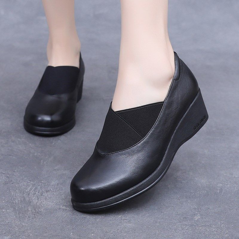 真皮坡跟厚底单鞋春秋款舒适不累脚妈妈鞋大码女鞋中年深口小皮鞋,淘宝优惠券,粉丝福利购,淘宝优惠卷