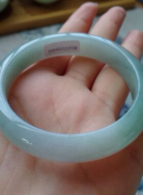 缅甸老坑翡翠手镯冰糯种通透细腻绿色玉镯子翡翠玉石