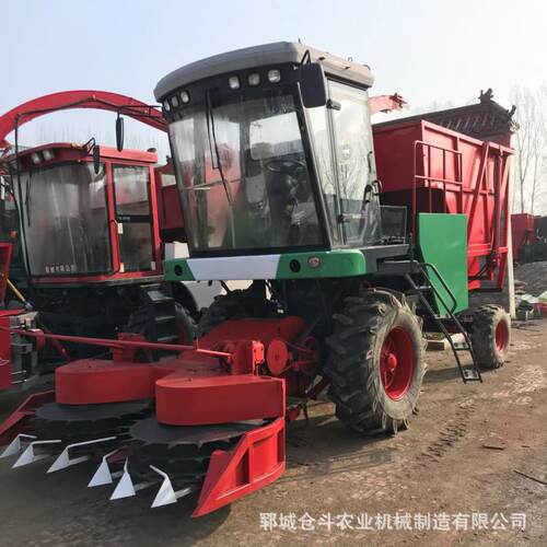 厂家现货大型轮式圆盘青储机玉米秸秆粉碎收集机饲料庄家青贮机 - 图1