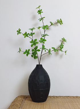 极简民宿软装装饰品插花仿真绿植高级感电视柜桌面陶瓷花瓶摆件