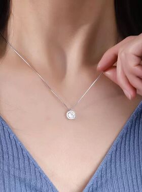 轻奢超闪高级感小方钻项链女小众设计2024年新款钻石钛钢锁骨链