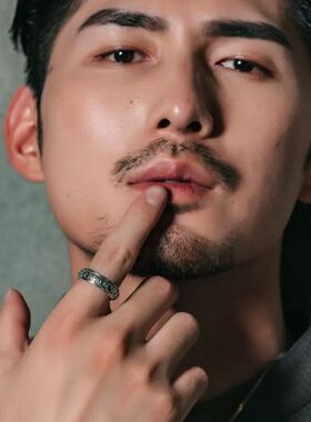 解压指环解压戒指指环躁动指尖陀螺办公室减压小玩具小众轻奢