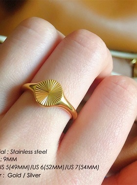 eManco女士波浪戒指圆形钛钢不掉色防过敏戒指电镀18K金纹理戒子