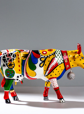 潮流手绘艺术牛马树脂摆件珠宝店橱窗装饰酒柜客厅办公室乔迁礼品