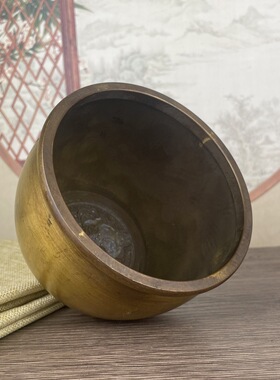 黄铜做旧莲花金蟾水缸摆件 复古文玩杂项水缸家居书房办公室装饰