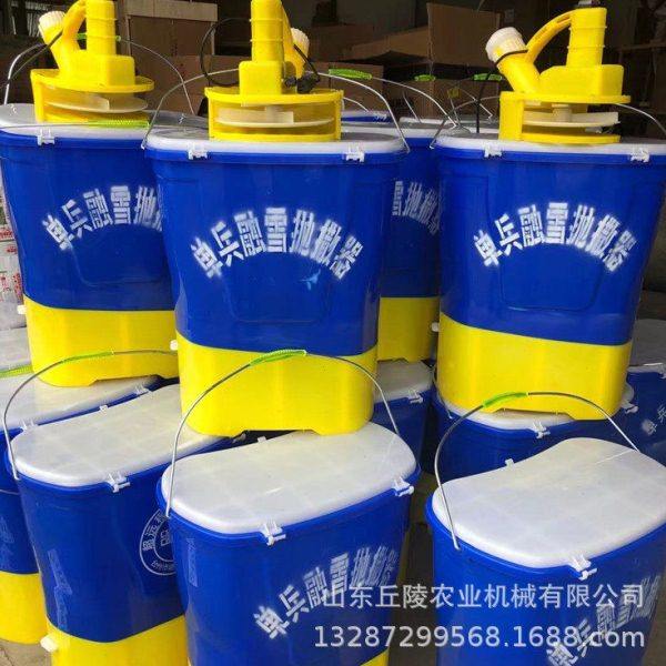 25升电动兵融雪抛撒器价格 图片 小型全自动化雪撒盐机多少钱,淘宝优惠券,粉丝福利购,淘宝优惠卷