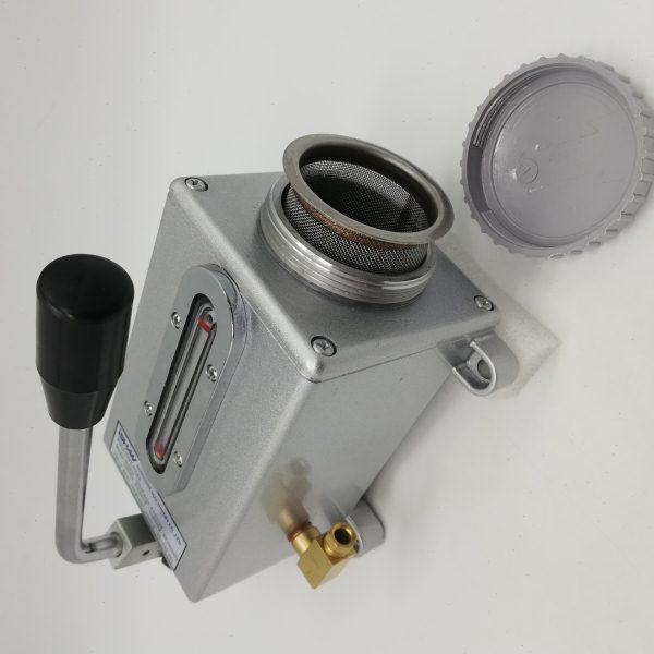 台湾裕祥ISHAN手摇式注油器YML-8加油泵YML-6冲床手动机油泵YML-8,淘宝优惠券,粉丝福利购,淘宝优惠卷