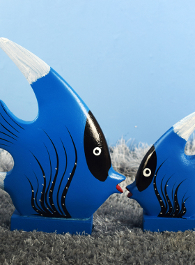 地中海风格海洋对鱼蓝色亲子鱼装饰摆件隔板电视柜桌面装饰品礼物