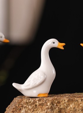 陶瓷仿真鸭子摆件鱼缸庭院盆景造景可爱小鸭创意趣味微景观装饰品