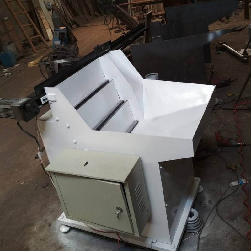 圆管棒料提升机自动上下料上料输送机金属管类上料设备推板式送料 - 图1