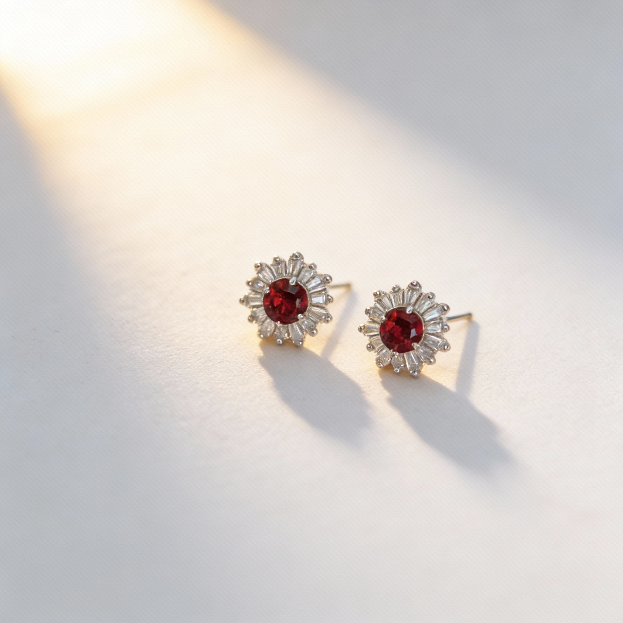 HUIJIE天然石榴石轻奢花朵耳环银饰女小众高级感s925银耳钉,淘宝优惠券,粉丝福利购,淘宝优惠卷