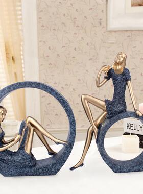 树饰脂工艺品欧式看酒书女郎摆件家居装客厅电视品柜75044L柜办公