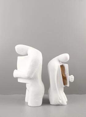 北欧创意脂象视白色树打开心抽扉人物雕塑摆件1713玄关电柜家居装