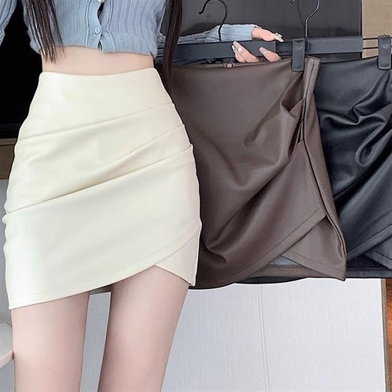 美式黑色开叉小皮裙女秋冬半身高腰显瘦梨型身材pu包臀裙修身短裙 - 图1