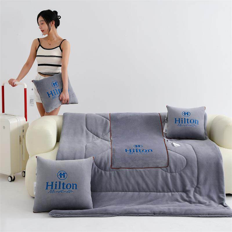 被加抱枕被子两用牛奶绒二合一毯子办公室午厚睡折叠BM-HILTO靠枕,淘宝优惠券,粉丝福利购,淘宝优惠卷