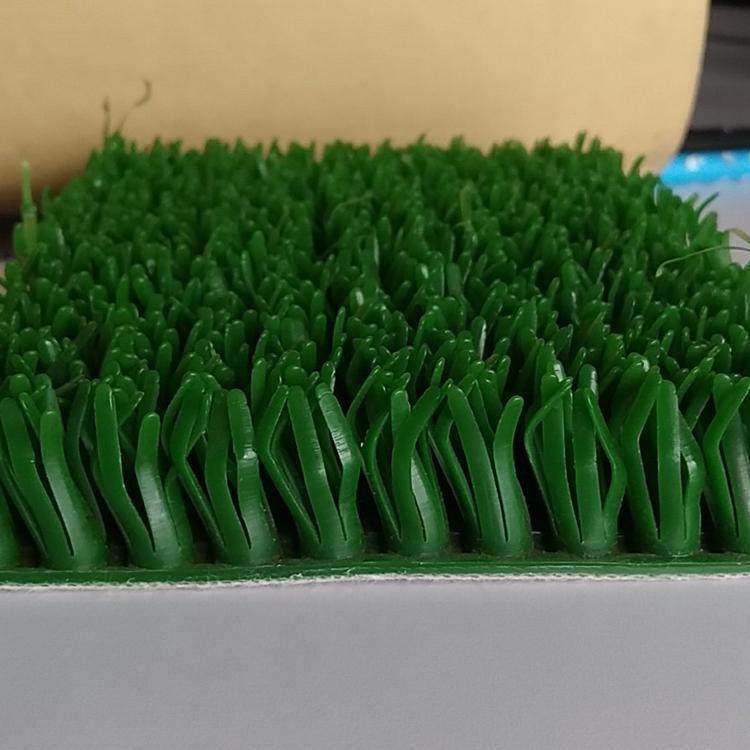 江西赣州鼓动溜槽上的粘金布沾金毯矿石颗粒金金毯子选矿生产线,淘宝优惠券,粉丝福利购,淘宝优惠卷