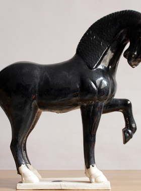 高超仿古唐三彩艺术品陶瓷马摆件古玩收藏软装复古做旧野马抬腿马