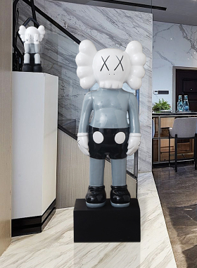 潮玩kaws公仔暴力熊落地电视柜台面客厅样板房乔迁送礼家居大摆件