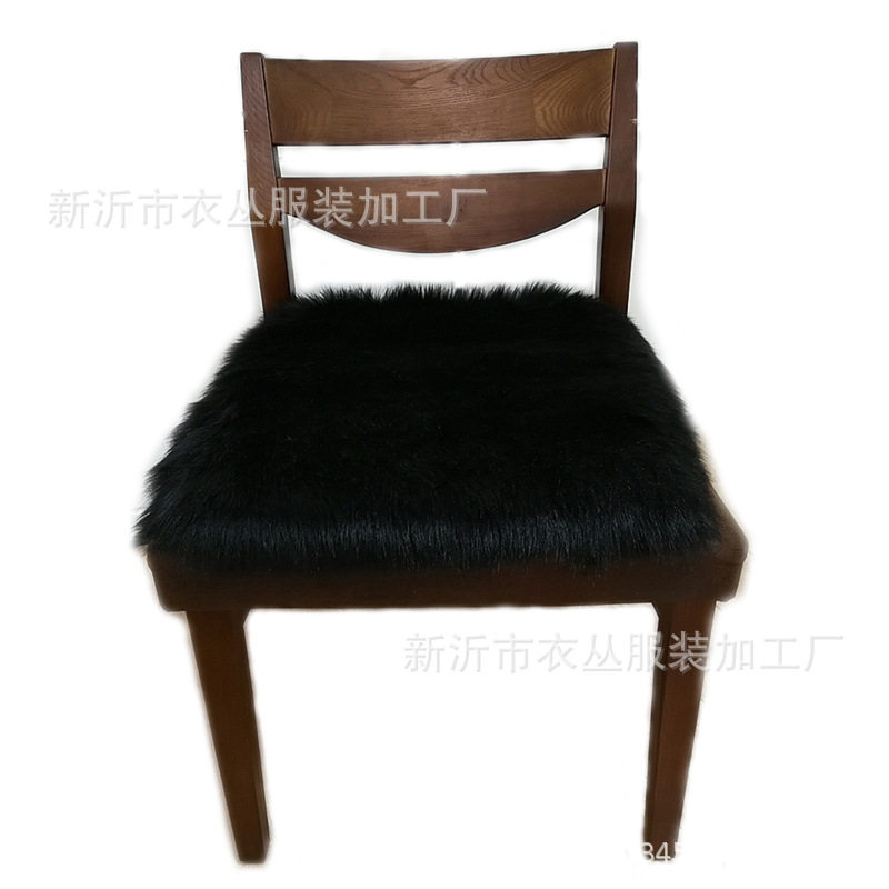 Thickened car seat cushion, office dining chair mat, tatami anti-slip fur mat, winter anti-slip bay window mat, ready in stock