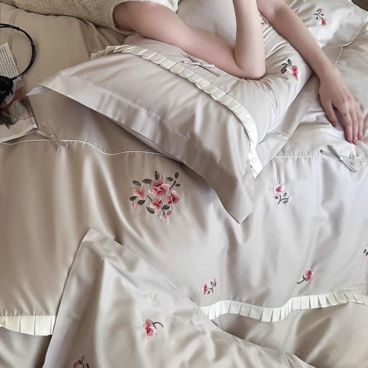 1轻奢风1.00S高支长绒棉四件玫瑰花刺YLS-2024卉绣被套套床单18m - 图2