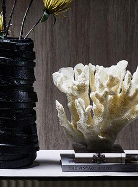 衣轻奢现代IDR白色珊瑚摆件店民博宿家居客厅帽间古酒架创意装饰