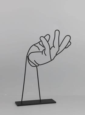 北欧风创金属铁艺摩登郎样板意房家居客062女厅工酒柜书房艺品摆