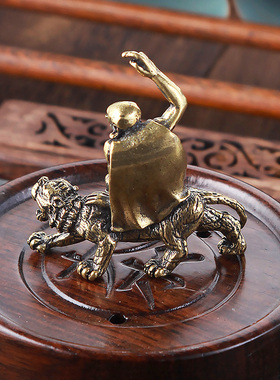 纯实心铜雕伏虎罗汉小摆件仿古铜艺微雕罗汉铜佛像古玩小铜器铜把