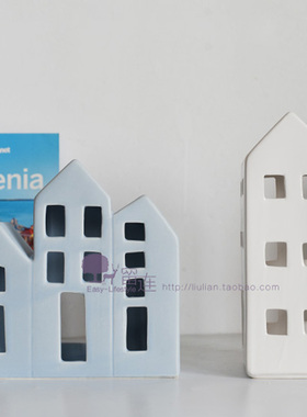 简约现代蓝色白色镂空房子建筑烛台摆件样板房儿童房桌面软装饰品