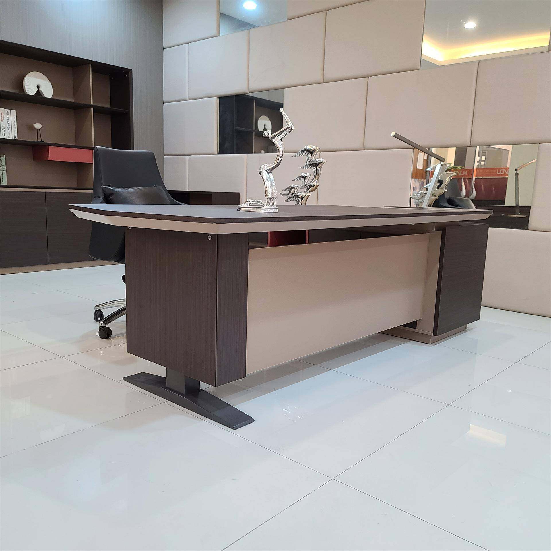 深圳总裁桌主管经理桌老板办公桌椅组合现代简约大班台办公家具,淘宝优惠券,粉丝福利购,淘宝优惠卷