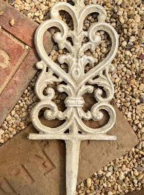 铸铁复古做旧小栅栏围栏装饰花片花坛围边花园庭院园艺装饰品杂货