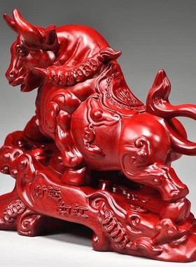 红色木雕刻牛摆件店铺运势如虹十二生肖木牛办公桌面装饰开业送礼