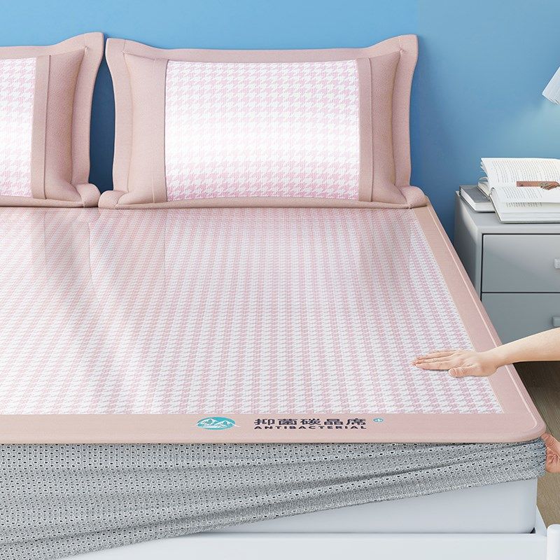 床笠款夏季2024新款冰丝凉席三件套防移动跑位床护垫防滑防脏1.8m,淘宝优惠券,粉丝福利购,淘宝优惠卷