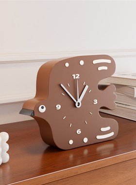 中古风时钟摆件复古桌面高级感钟表客厅酒柜简约摆放式座钟装饰品