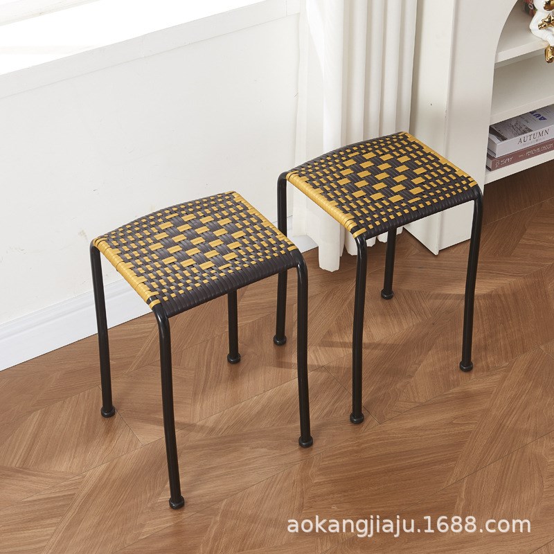 家用凳子藤编结实耐用客厅可叠放高板凳现代简约餐厅备用塑料方凳 - 图0