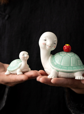 陶瓷乌龟摆件小号可爱长寿龟创意家居办公室桌面装饰工艺品鱼缸