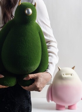 简约现代卡通猿梦精灵摆件家居客厅电视柜儿童房艺术装饰品